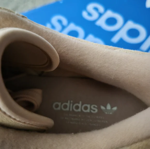 NWT Adidas Rivalry Lux Low W - Picture 11 of 12